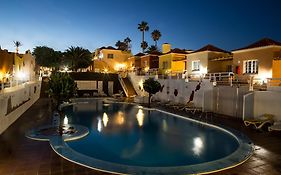 Bungalow Serenada Corralejo Exterior photo